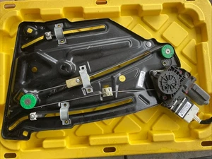 Volkswagen Eos 2007 rear window regulator with motor 1Q0959703A - Picture 1 of 10