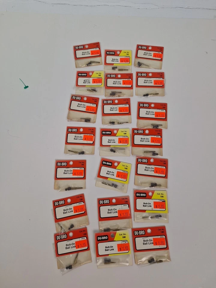 Lote de 21: Dubro #180 Bolt-On Ball Link Novo Estoque Antigo Passatempo de Aeronaves de Controle Remoto - Imagem 1 de 3