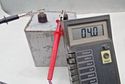 Condensador de aceite sellado herméticamente CDE 4 MFD 3000 VDC 4UF 3000 VC Foto 1 de 4