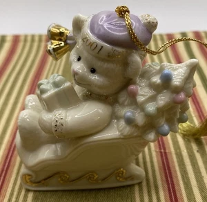 Lenox Teddy's Sleigh Ride Adorno Anual de Navidad Clásico 2001 - Imagen 1 de 10