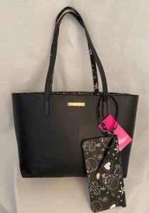 NWT Betsey Johnson LARGE BLACK SKULL TOTE - Christmas Purse WRISTLET WALLET VHTF - Picture 1 of 7