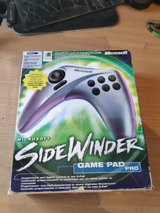 Microsoft SideWinder Game Pad Pro USB Controller con confezione originale - Foto 1 di 9