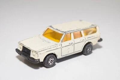 A35 1:60 CORGI JUNIORS VOLVO 245DL 245 DL CREMA BUONE CONDIZIONI - Immagine 1 di 4