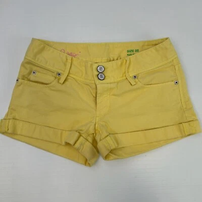 Lilly Pulitzer Short Women 00 Kelli Pocket Low Rise 26x2.5 Cuff Party Core No - Image 1 of 4