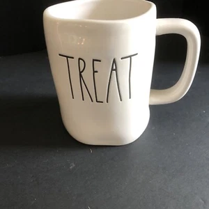 Taza Halloween Rae Dunn “Tratamiento” Halloween - Imagen 1 de 4