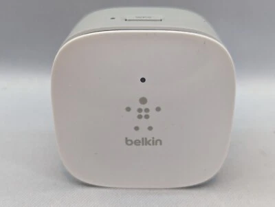BELKIN N300 WALL-MOUNT Plug WIRELESS RANGE EXTENDER Booster (F9K1015V1) M - Image 1 of 4