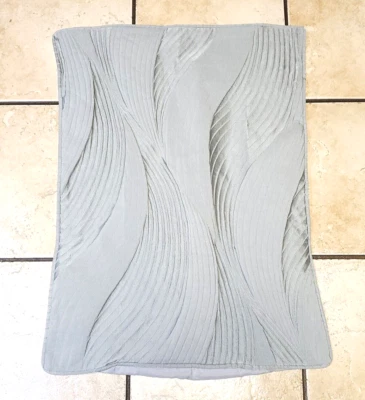 1 Simply Vera Wang Standard Pillow Sham 20" x 26"  Cotton Polyester Gray - Image 1 of 4