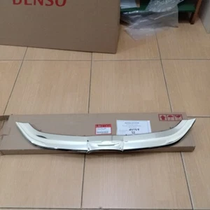 Genuine Honda Jazz Fit GK 2019-2020 Grill Chrome Trim 71123-T5L-T80 Indonesia - Picture 1 of 6