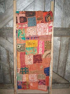 Schöne 71"x53" Schmuckfarben Glitzer Patch Quilt ~ Decke/Überwurf/Wickel/BDSPRD/Erbstück - Bild 1 von 12