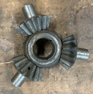Ford Model A Rear Differential Spider Gear Set 1928 1929 1930 1931 Early 1932 - Picture 1 of 4
