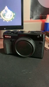 Fujifilm GFX 50R Mirrorless Camera Body - Picture 1 of 3