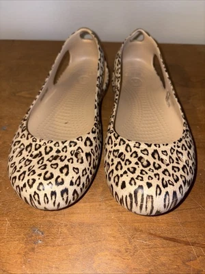 Crocs леопардовый принт женский размер 9 - Изображение 1 из 4