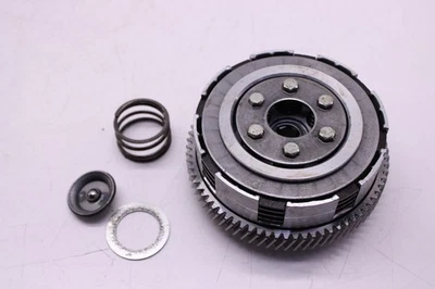 Kawasaki KD100 1976 OEM EMBRAGUE COMPLETO CON PLACAS CUBO DE CESTA Foto 1 de 4