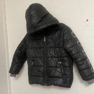 Guess BOYS gray puffer jacket size 6 With Pockets hoodie - Picture 1 of 5