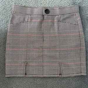 Elite Collection Plaid High Rise Mini Skirt Black White Red Size L Stretch - Picture 1 of 9