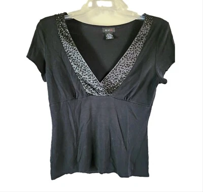 Escote con Cuentas, Negro, Blusa Evie, Top, Cuello en V Manga Corta, Pequeña Foto 1 de 4