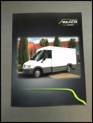2012 Isuzu Reach Cargo Van Truck 12-page Original Sales Brochure Catalog Foto 1 de 4