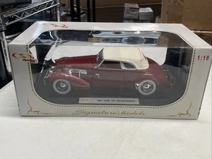 SIGNATURE MODELS 1/18 SCALE 1937 CORD 812 SUPERCHARGED DIECAST! BURGUNDY! NIB! - Picture 1 of 10