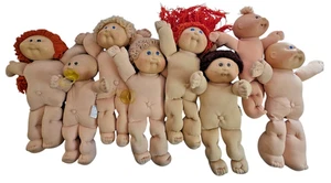 8 ~ Bambole VINTAGE Cabbage Patch per bambini senza abiti - Foto 1 di 4
