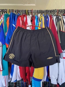 MANCHESTER UNITED 2001 2002 AWAY FOOTBALL SOCCER SHORTS UMBRO sz M MEN - Picture 1 of 13