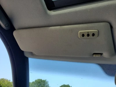 Parasol para conductor Mercedes Benz E320 E420 LH 1996-1998 con Homelink gris claro Foto 1 de 4