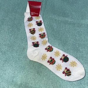 Womens Holiday Christmas Crew Socks Fits Sizes 9 - 11 Brand New With Tags - Picture 1 of 6