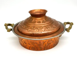 Cazuela de metal de cobre turca de colección estampada a mano con tapa y asas de latón - Imagen 1 de 12