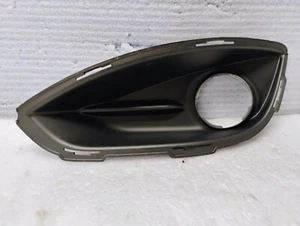 Chrysler Pacifica 2017-2020 OEM lado del conductor bisel de luz antiniebla 68229007AA - Imagen 1 de 7