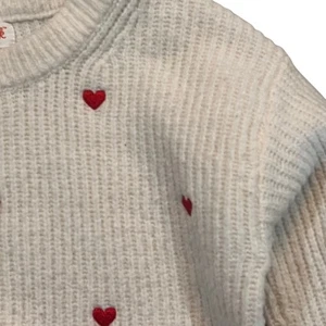 Cat & Jack Mädchen 5T Creme Read Harts kuscheliger Winter Herbst Pullover Love Sleeve  - Bild 1 von 5