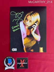 Jenny McCarthy handsigniert signiert 8x10 Foto Schrei Sarah Darling Beckett COA - Bild 1 von 5