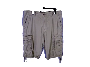 UNIONBAY Men's Cargo Shorts Size 34 Small Stain Bottom Right Leg Adjustable Hems - Picture 1 of 6