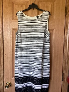 Ann Taylor Size 8 Sleeveless Knee Length White & Black Dress - Pre-owned - Picture 1 of 6