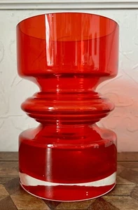 18cm Vintage Ruby Red Glass Tiimalasi Vase Riihimäki Finland Nanny Still 1970s - Picture 1 of 8