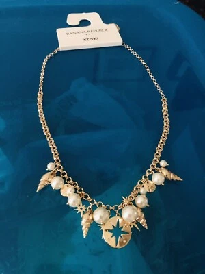 Collar de perlas y conchas marinas Banana Republic Foto 1 de 4
