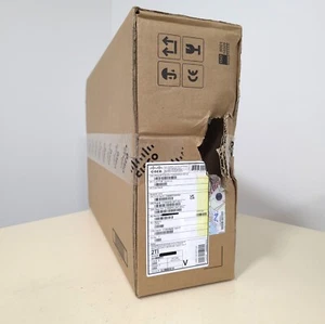 Cisco Router C1000FE-24T-4G-L - Foto 1 di 1