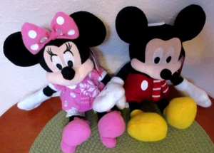 13 Zoll Mickey Mouse & Minnie Plüsch Sweethearts Disney Store Valentine Ready - Bild 1 von 5