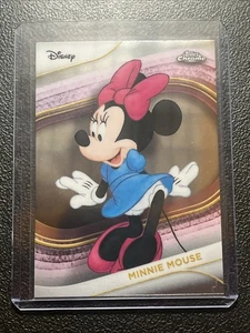 2025 Topps Chrome Disney Minnie Mouse Base #28 - Bild 1 von 2