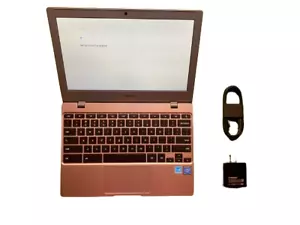 Samsung Chromebook Laptop 4 11.6" (32 GB, Intel Celeron Processor N4000) - Picture 1 of 2