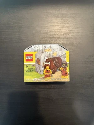 LEGO 5004936 Iconic Cave Caveman / Cave Woman Brand New 2017 Foto 1 de 2