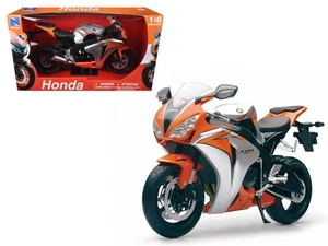 2010 Honda CBR 1000RR 1/6 Diecast Motorcycle Model by New Ray - Picture 1 of 2