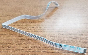 CABLE DE CINTA FLEXIBLE FUJIKURA-T AWM 20624 VW-1 4 PINES 7 3/4" LARGO 5 mm ANCHO - USADO - Imagen 1 de 1