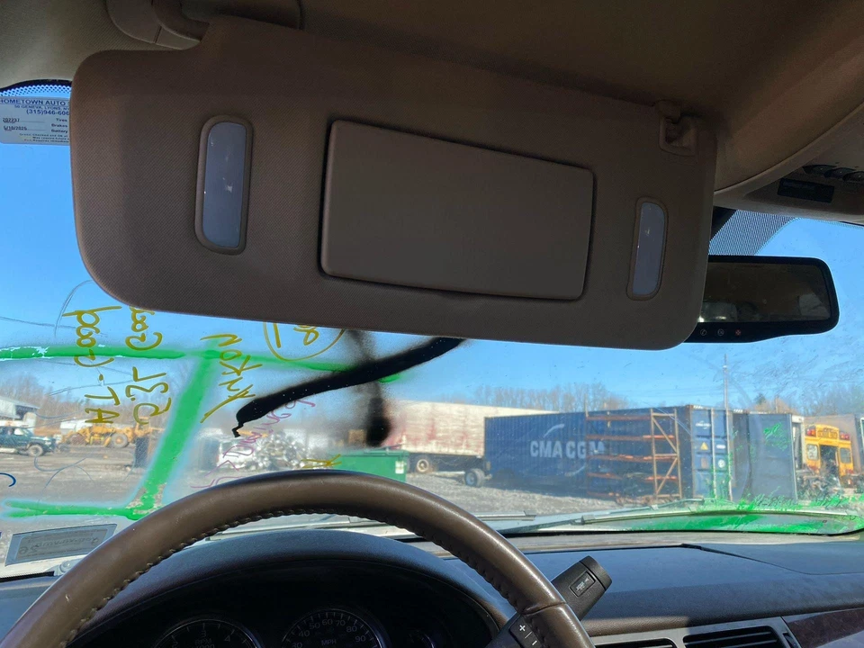 07 08 09 10 11 12 13 14 GMC YUKON XL 1500 Parasol Izquierdo Foto 1 de 1