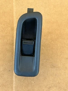 S2000 WINDOW SWITCH PASSENGER RIGHT OEM HONDA 2000-2009 35760-S2A-003 - Picture 1 of 6