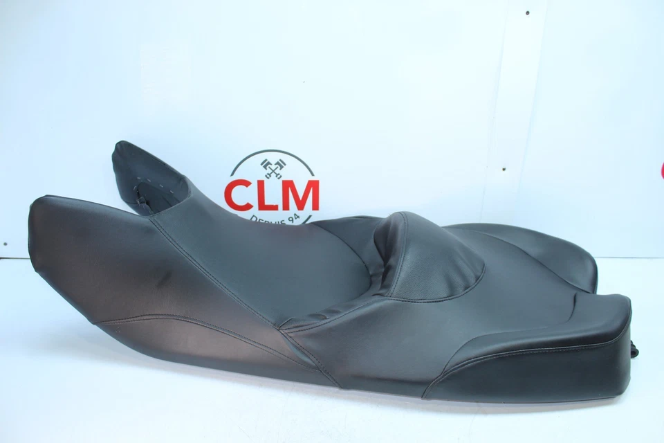 2010 CAN-AM SPYDER RT ROADSTER OEM SEAT BLACK  708000785 - Image 1 of 4