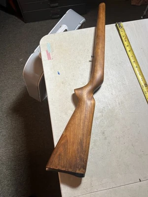 Sears 101.2830 22lr 木质枪托 — 第 1/4 张图片