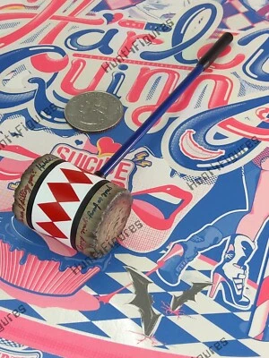 Hot Toys MMS383 Suicide Squad Harley Quinn 1/6 action figure's exclusive Mallet  - Image 1 of 4