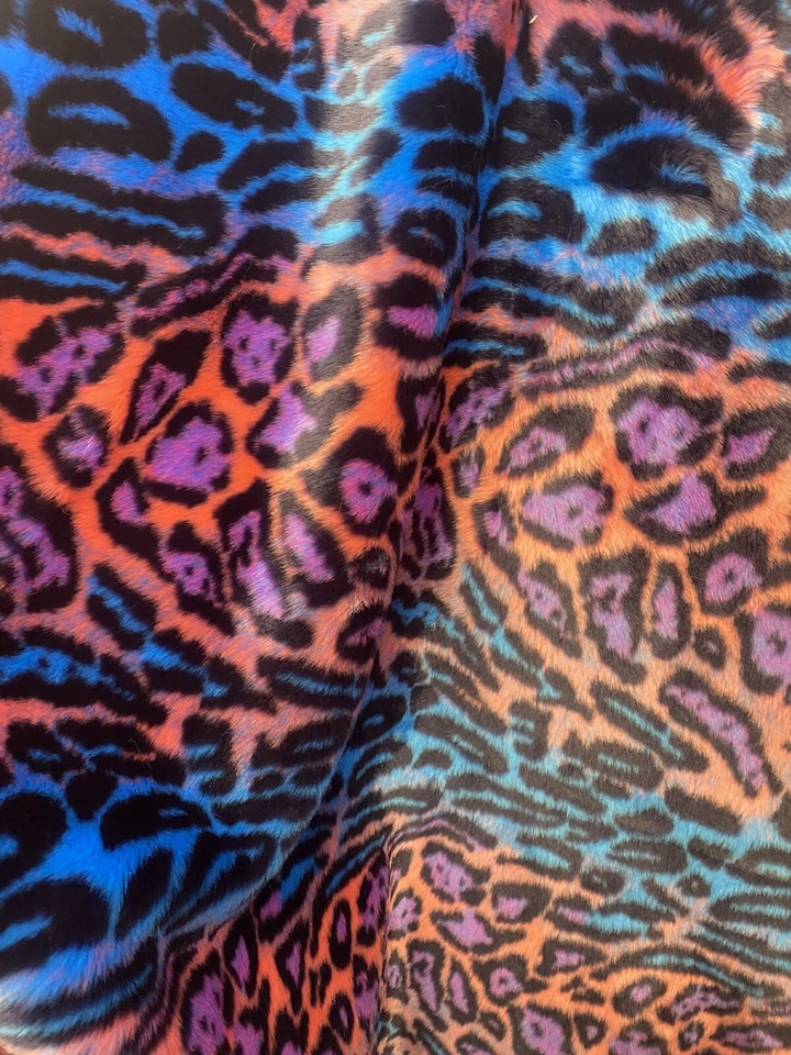 Tela de piel sintética pila corta peluda manchada leopardo color azul/rosa por yarda Foto 1 de 1