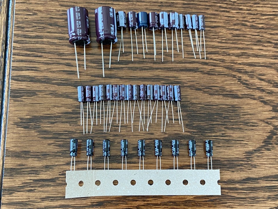 Denon DP-45F Recap Kit Condensadores Tocadiscos Velocidad Juego de Reparación (36 Piezas) Foto 1 de 1