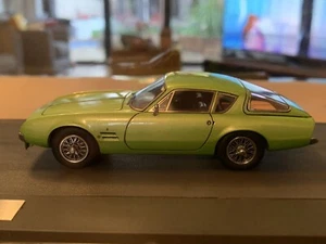 RARE GHIA 230s 1/43 CAR MODEL IN LIGHT METALLIC GREEN BY MATRIX MODELS LIM. ED - Picture 1 of 9