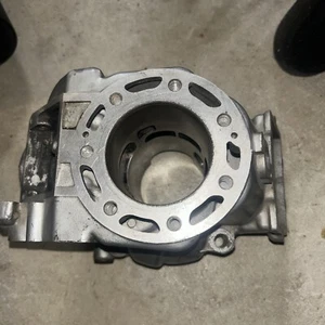 98 - 99 KAWASAKI KX250 KX 250 TOP END CYLINDER OEM Fast Shipping 2408 - Picture 1 of 12